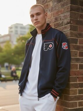 Philadelphia Flyers NHL Full Zip Track Jacket Men’s XL NWT Wells Fargo Exclusive